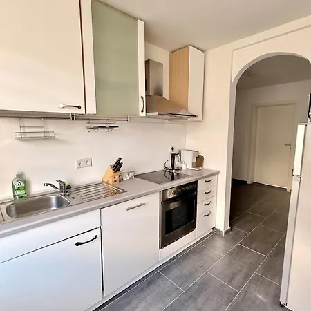 Voll Ausgestattete 3 Apartamento Moers